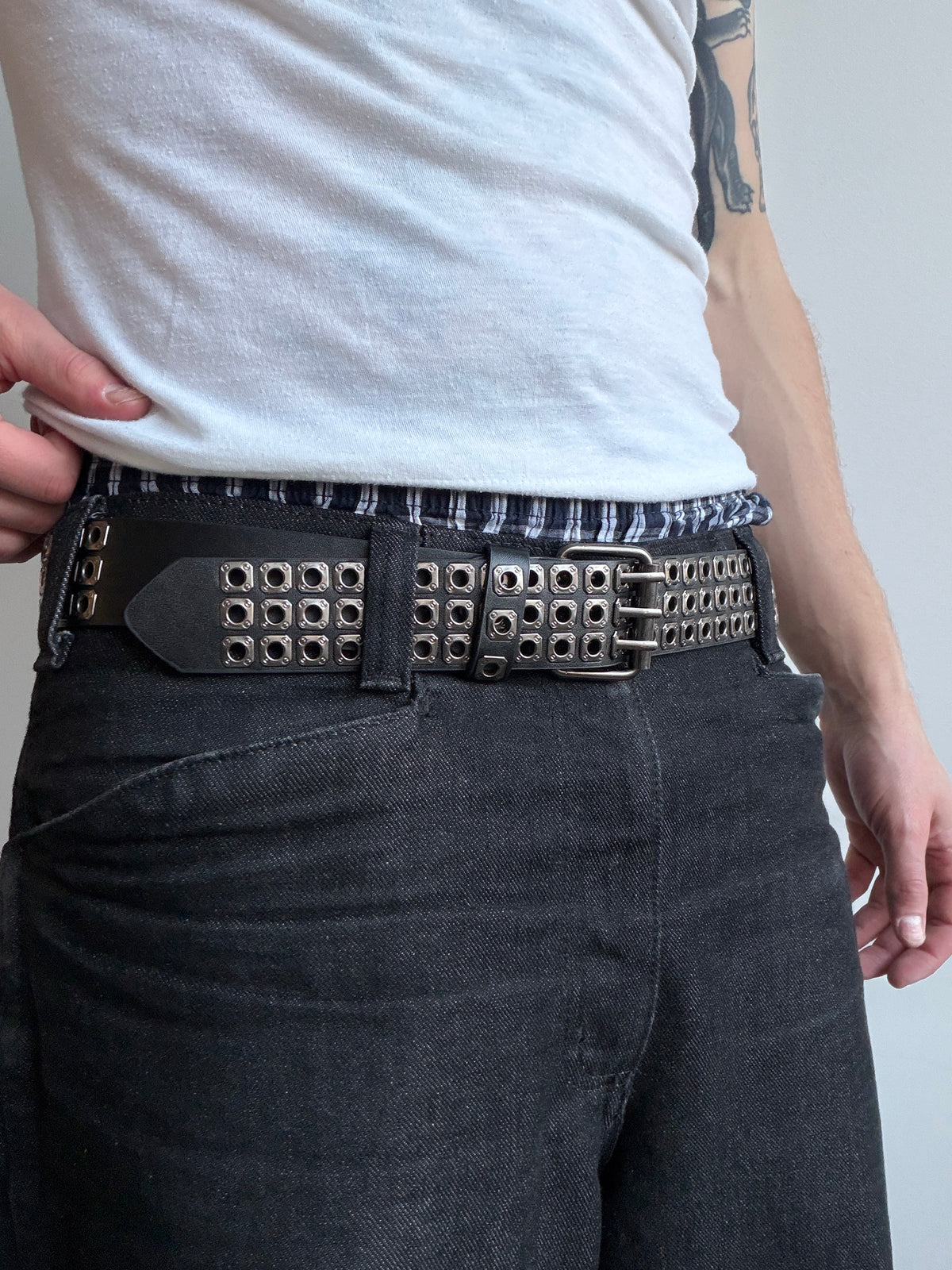 Rivet Roller Belt