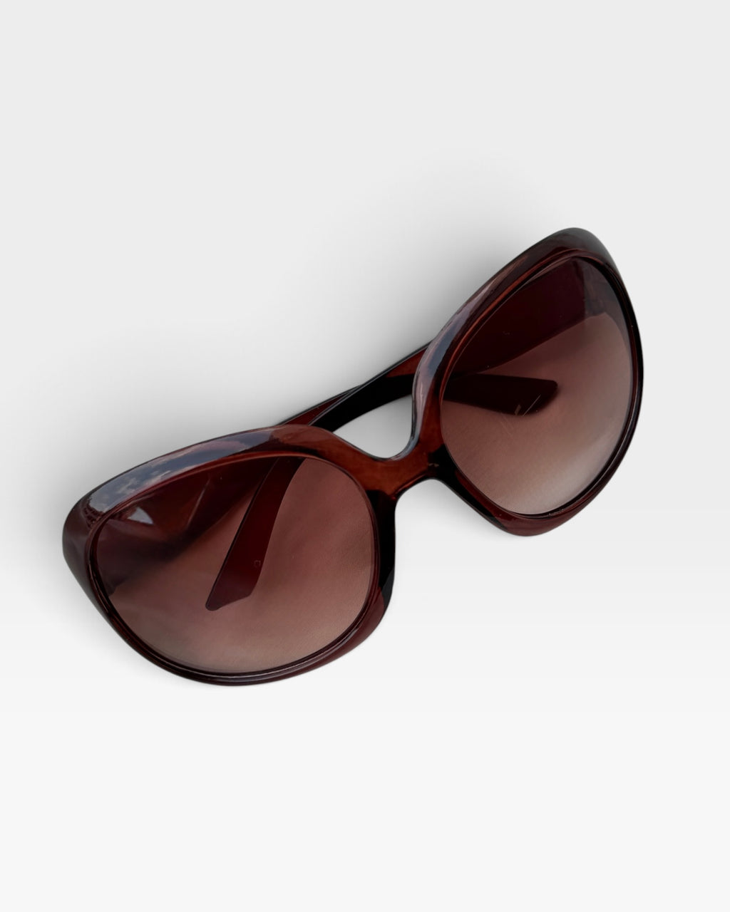 Noir Maroon Oversized Sunglasses