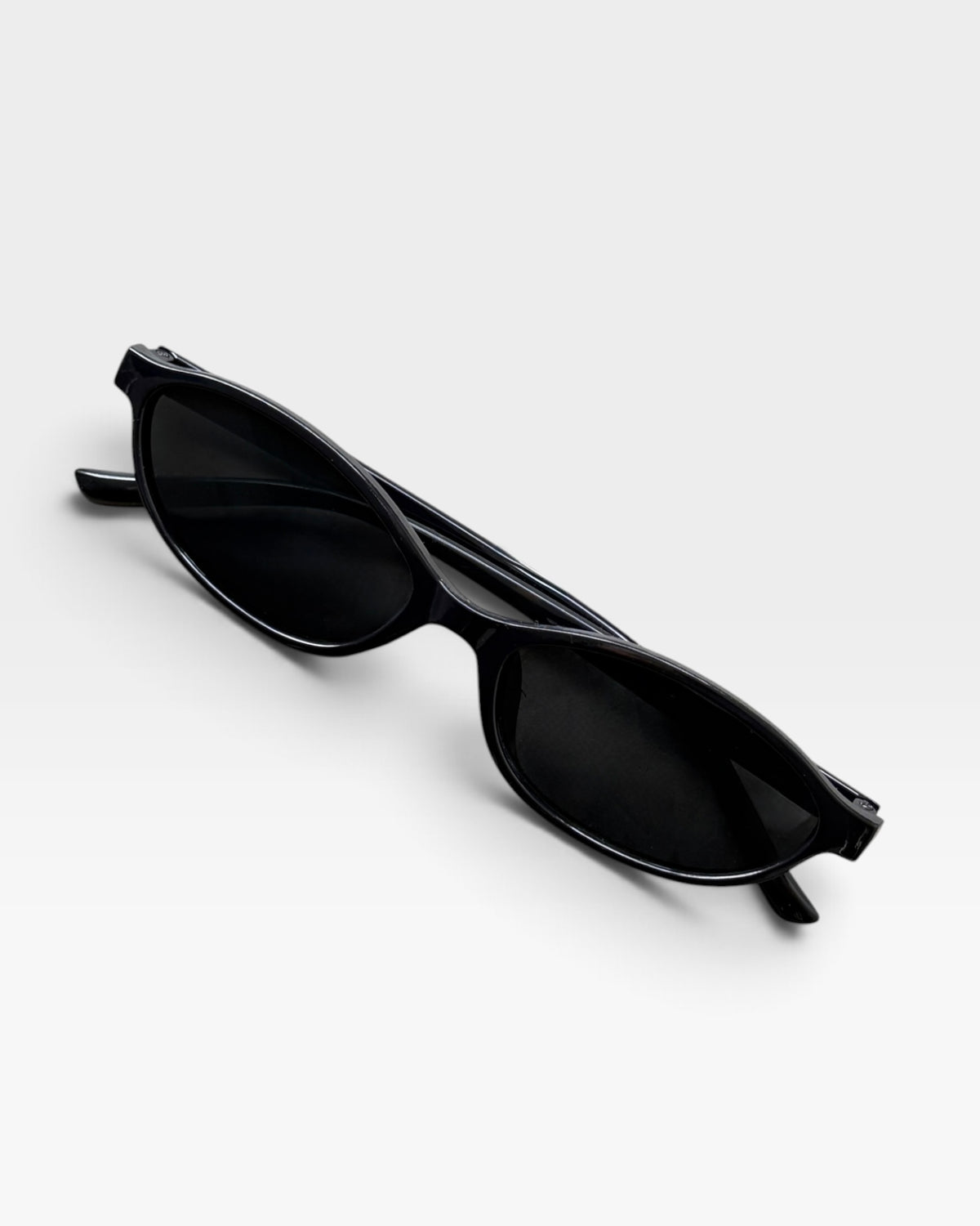 Vernoa Black Sunglasses